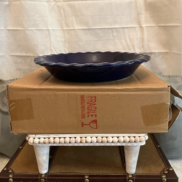 Rae Dunn "BOO-BERRY PIE" Plate